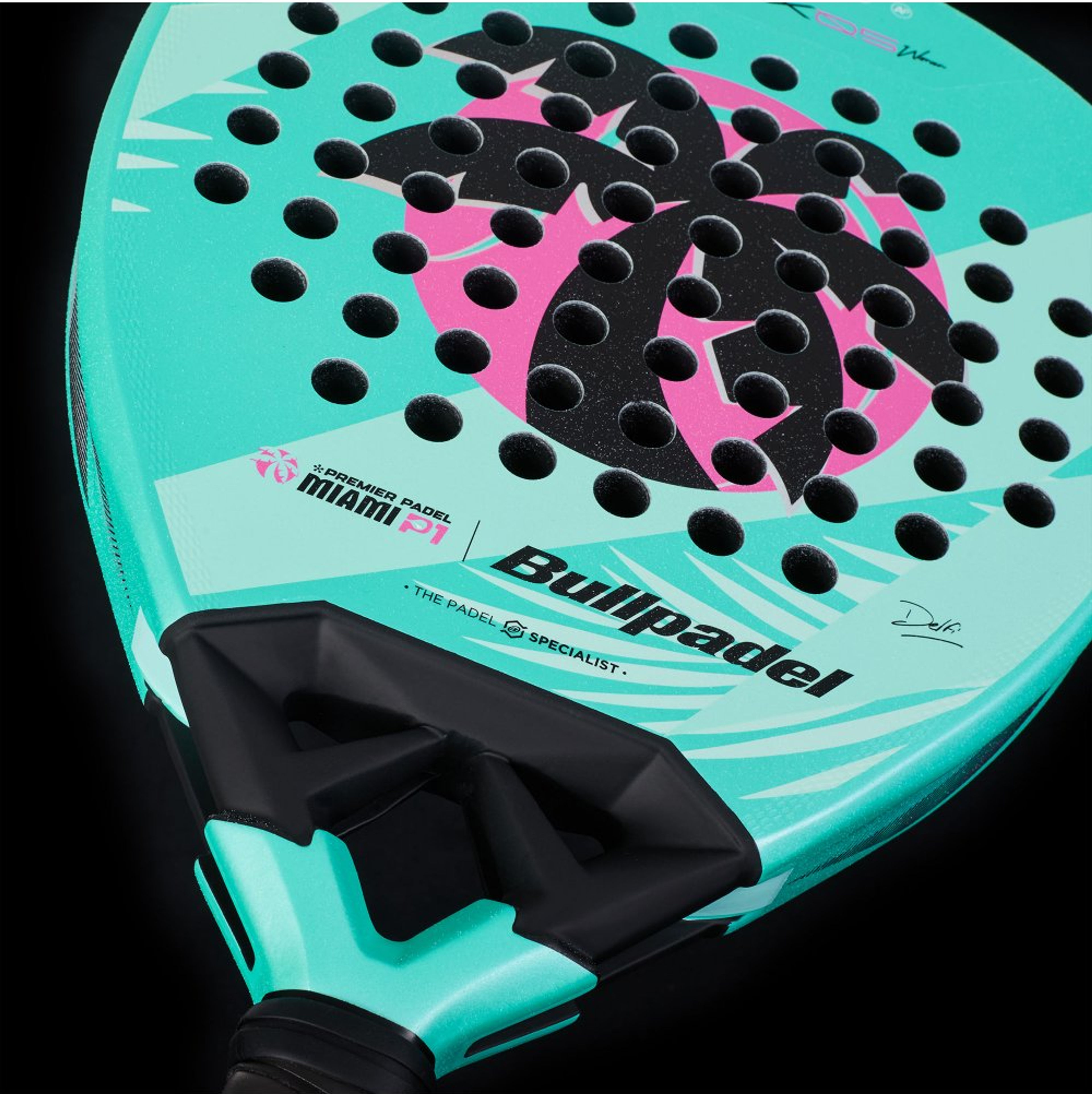 Bullpadel VERTEX 05 W MIAMI 26 padel racket – core detail