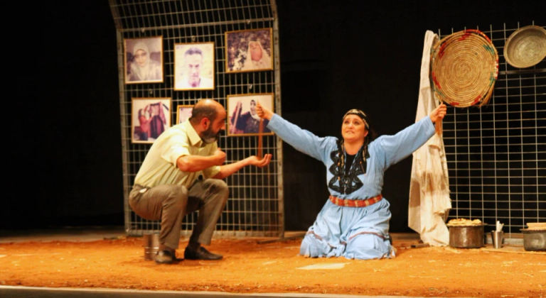 Föreställningen MERAMIEH av palestinska teatern AL-HARAH