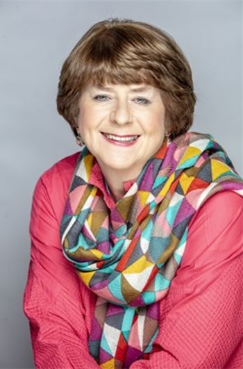 Contributor image for Pam Ayres