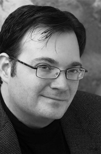 Contributor image for Brandon Sanderson