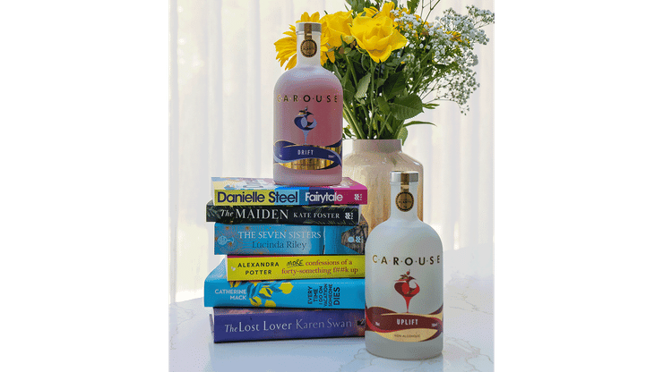 Bundle of summer reads with 2x CAROUSE drinks