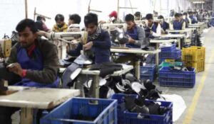 Leather goods quality inspection in an Indian export factory for USA and UK buyers