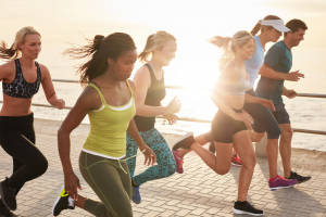 How to Start Running As a Beginner – Extremely Useful Tips on how to Improve your Body’s Running Skills, Posture, Breathing Techniques, Hydration and Avoid Injuries 2