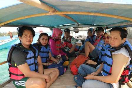 tour laut karimunjawa