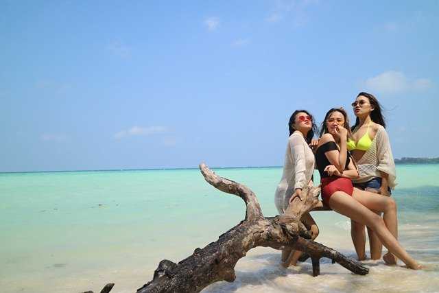 Rivew Pulau di Laut Jawa, Karimunjawa