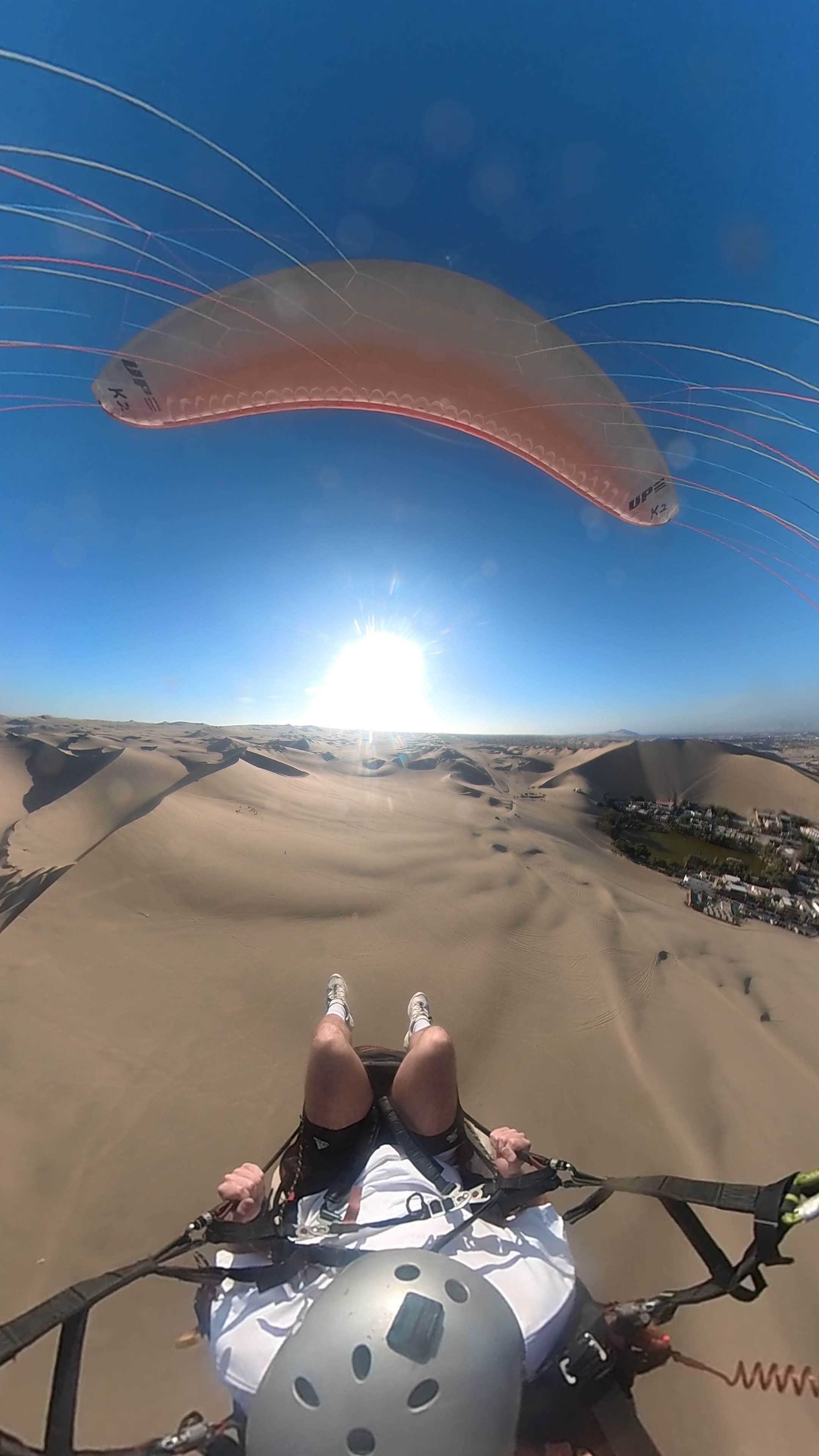Tandem flight Huacachina Peru