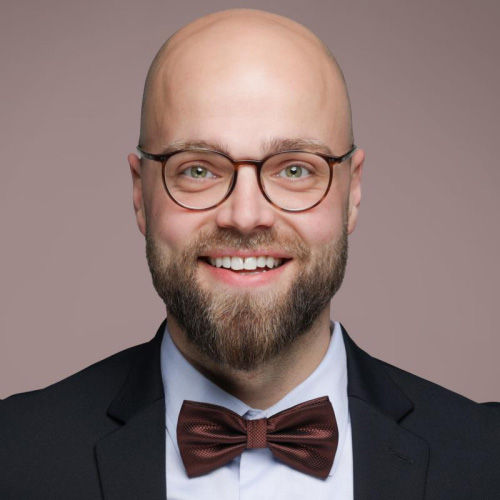 Tobias Tomaszik, PariSERVE