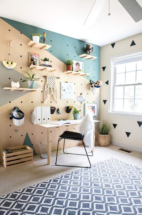 Pegboard Lucu dan Multifungsi