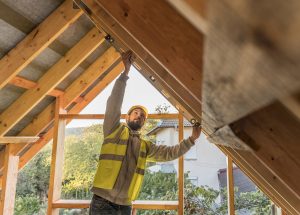 Biaya renovasi atap rumah