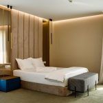 10 Kombinasi Warna Cat Rumah Cream dan Coklat yang Bikin Rumah Hangat