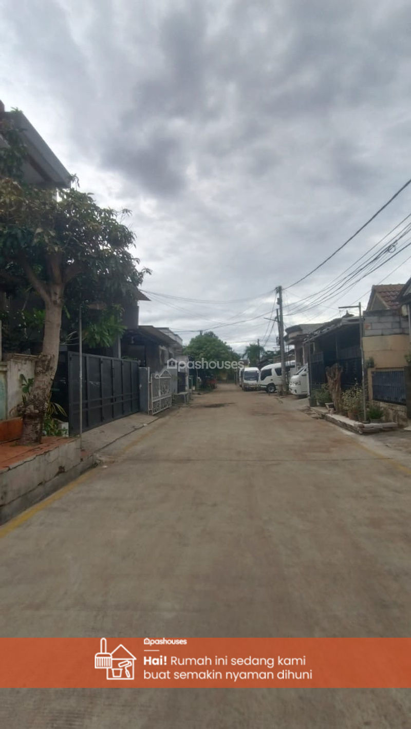 Bekasi Timur Regency Blok F1 No.1B