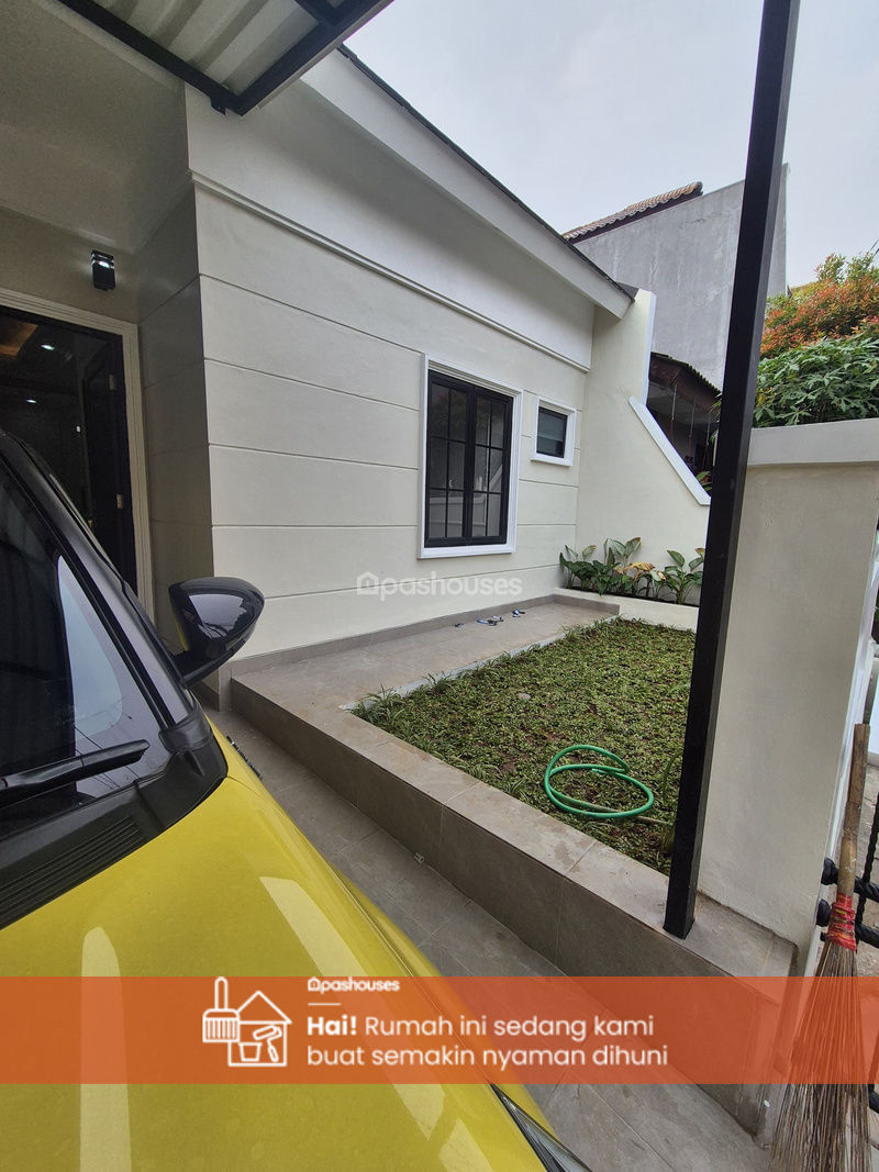Jalan Pinus II Blok D2 No.29