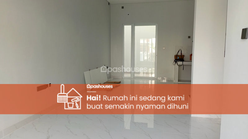 Jalan Kelapa Molek 3 Sektor 8B Blok FA5 No.6