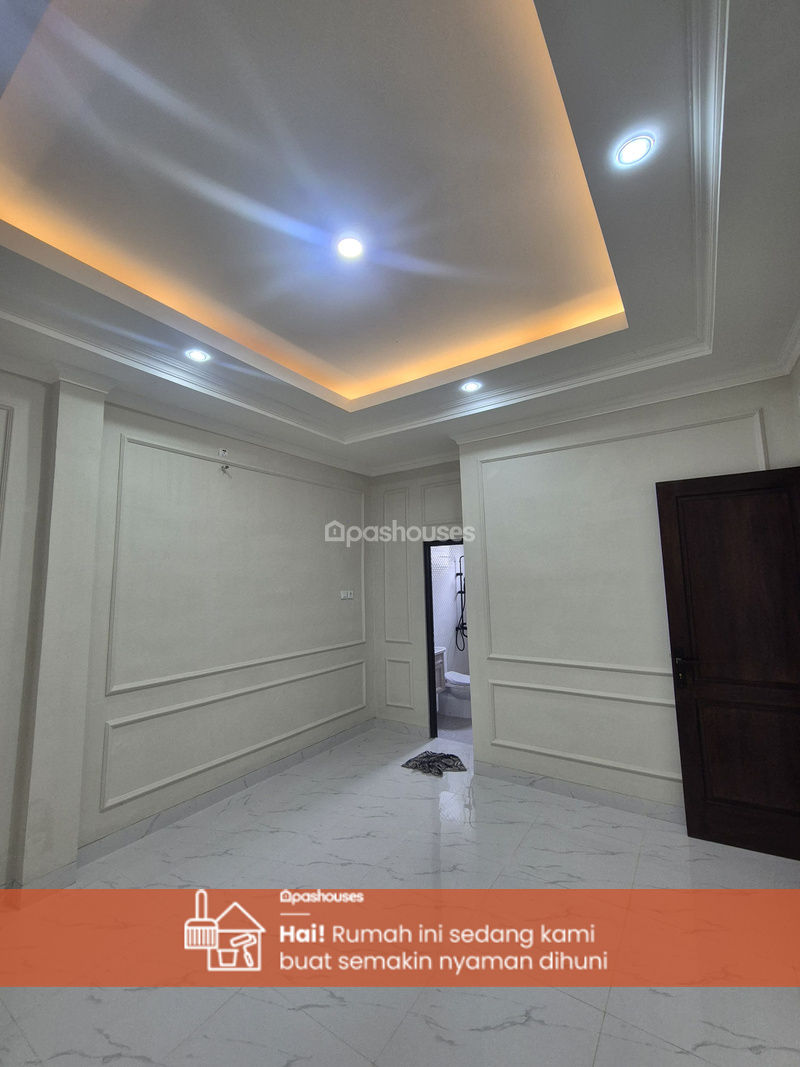 Jalan Pinus II Blok D2 No.29