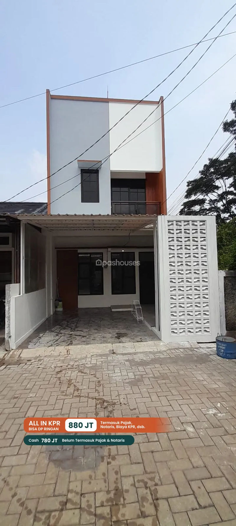 The Mahaka Platinum Cluster Emerald No.A7