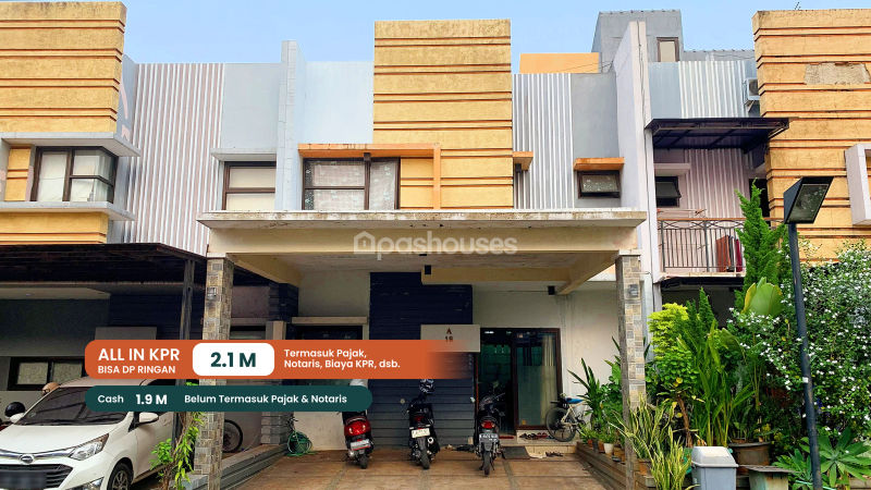 Greenwoods Residence