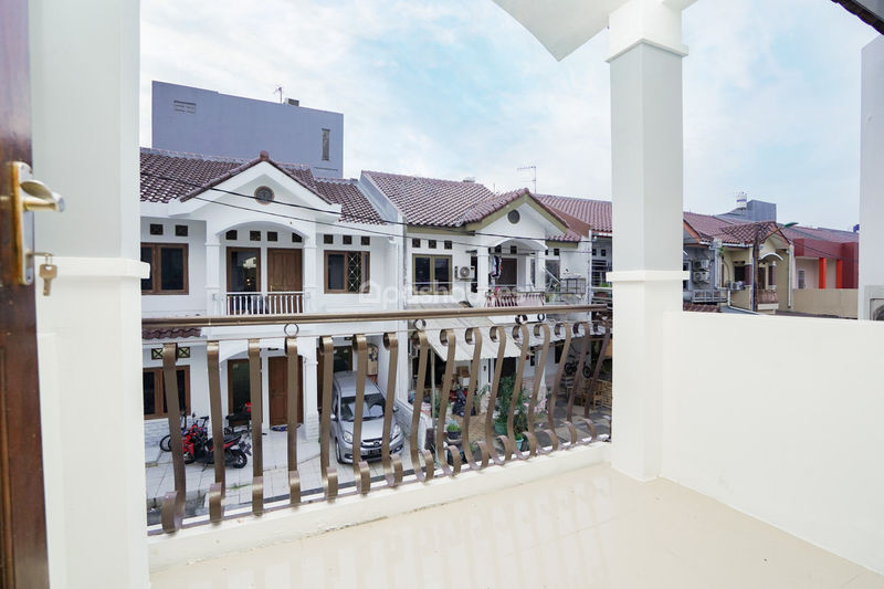 Puri Intan, Pegangsaan Dua, Kelapa Gading