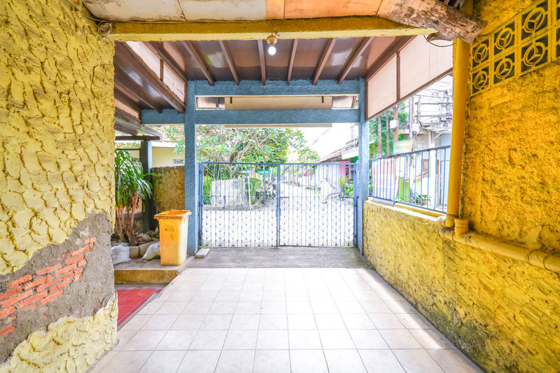 Jalan Pisangan Raya