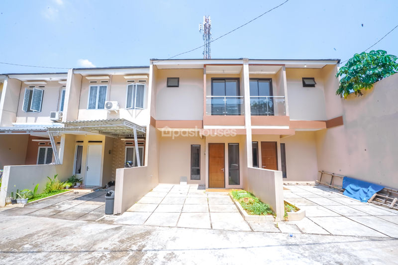 Cluster Greentown 3 No.4