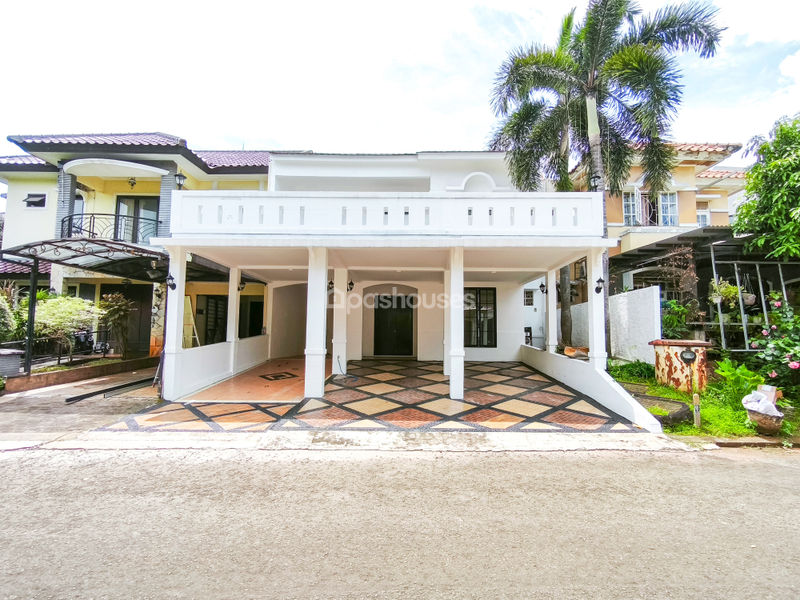 Legenda Wisata Zona Colombus