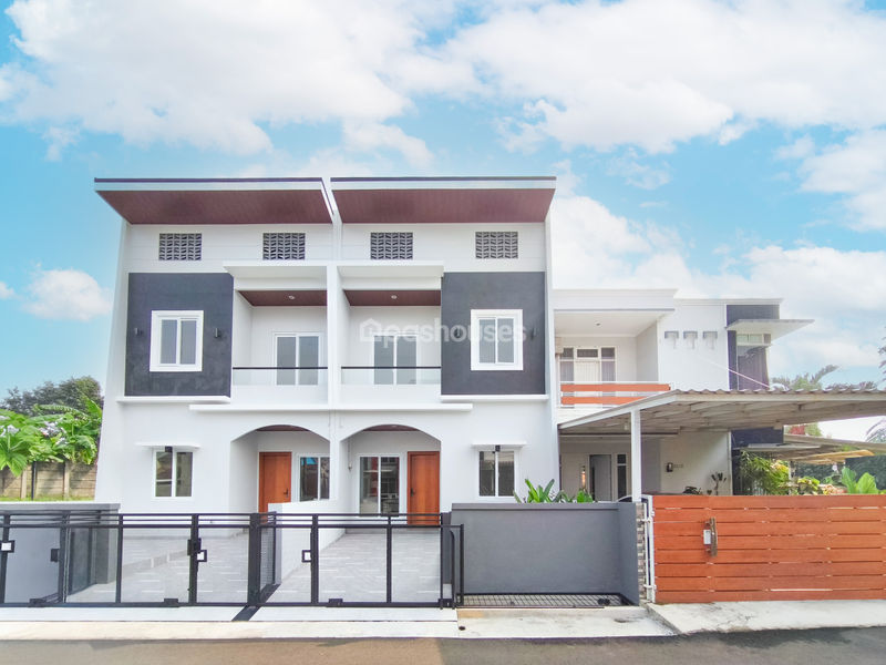 Jalan Kelapa Molek 3 Sektor 8B Blok FA5 No.6