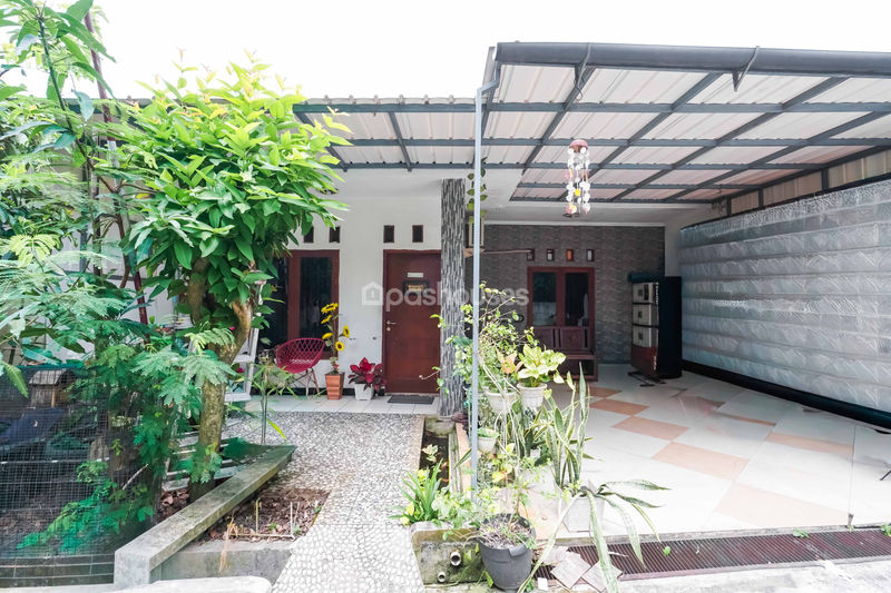 Perumahan Kavling UI Sektor Barat Blok A No.1E