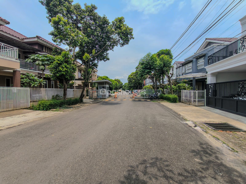 Jalan Rajawali 1 Blok HD12 No.4