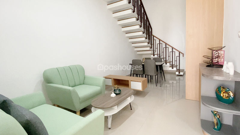 Aryana Karawaci Cluster Kristal