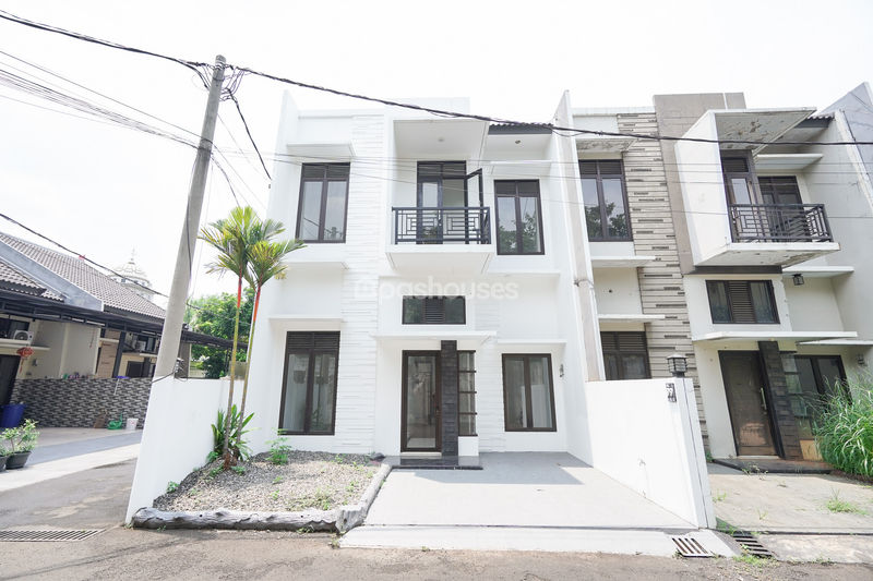 Arya Townhouse 3 Kav29 No.99