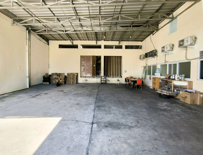 Jalan Mawar Merah II No.54A