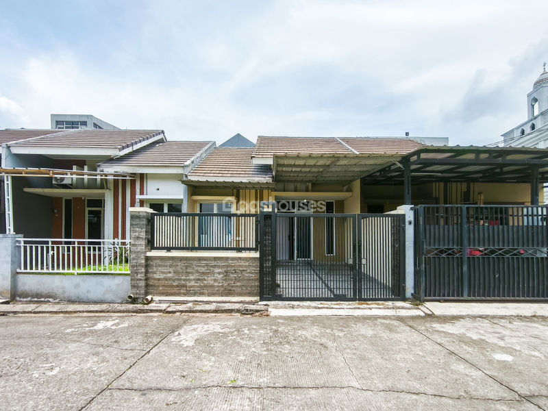 Bukit Golf Riverside Cluster Lavender Blok GG