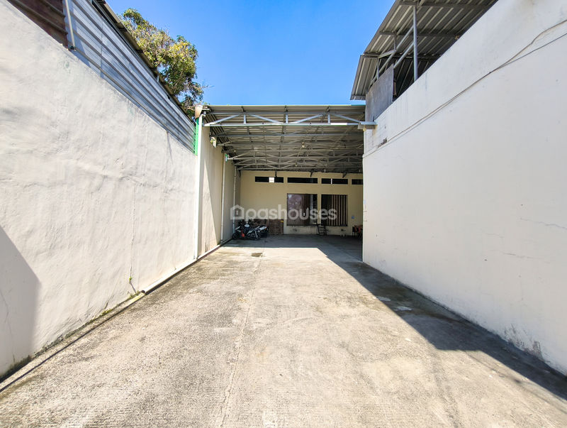 Jalan Mawar Merah II No.54A