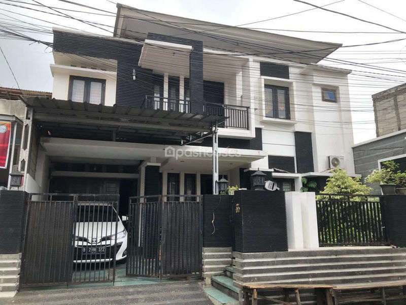 Jalan Warung Jati Timur II