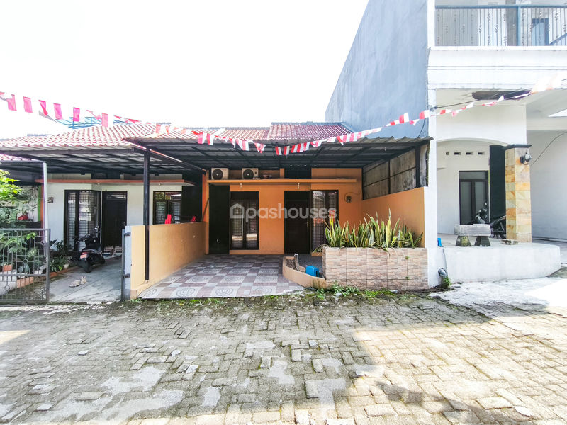 Townhouse Mutiara Pasir Kuda Blok A8