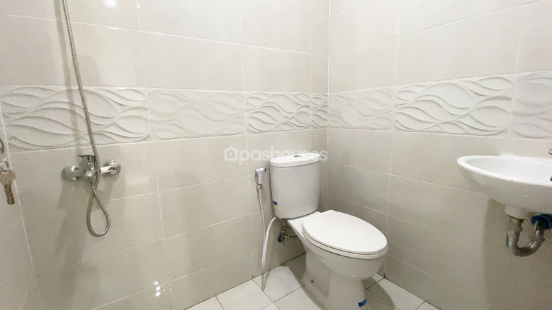 Aryana Karawaci Cluster Kristal