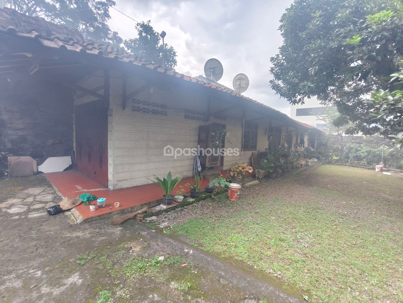 Jalan Raya Jakarta-Bogor