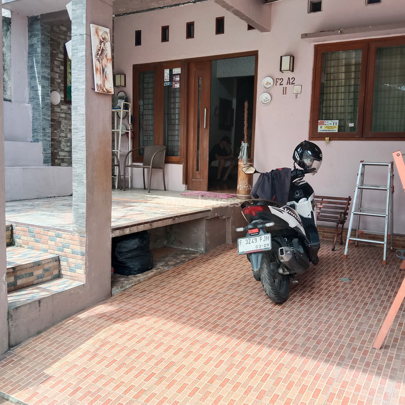 Jalan Cucur Barat VIII Blok F5/10