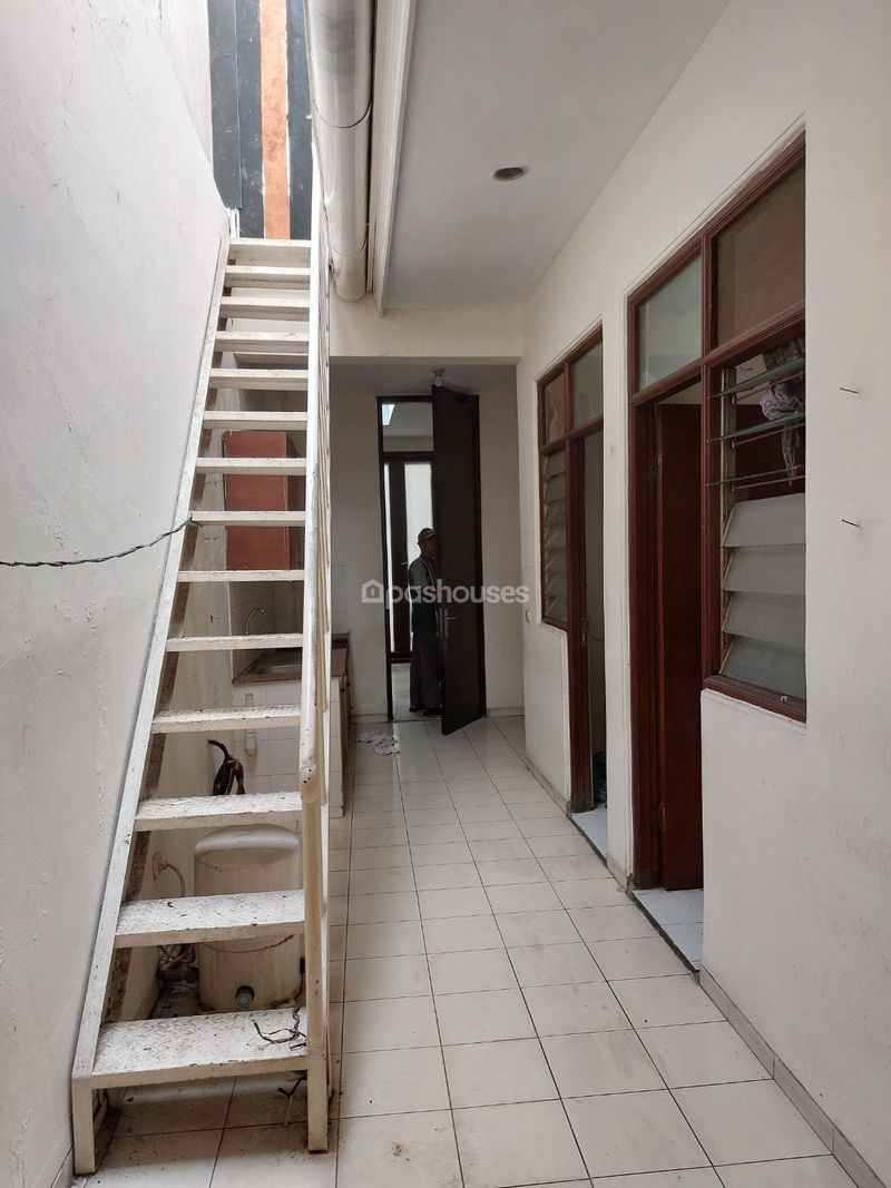 Jalan Kemang Timur VI No.5