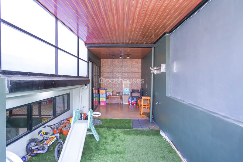 Sakura Residence