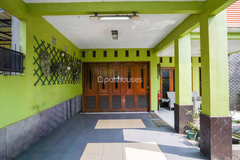Jalan KH. Ahmad Dahlan No.22 Depok