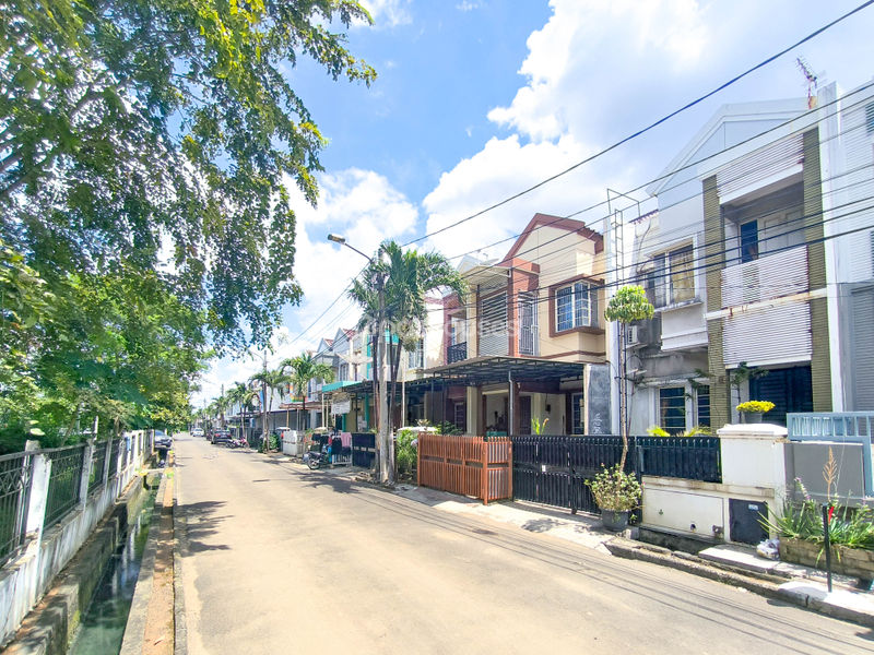 Perumahan Taman Semanan Indah Blok H2