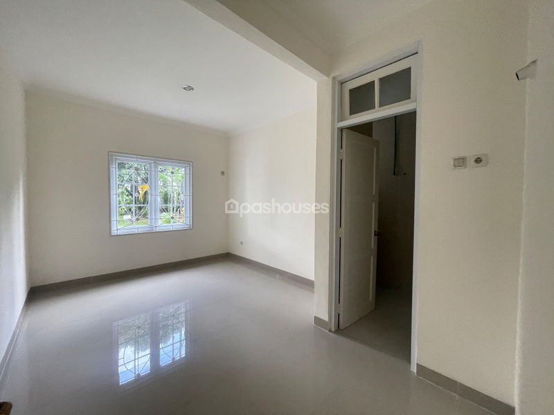 Kota Wisata Cluster Madrid Blok F4