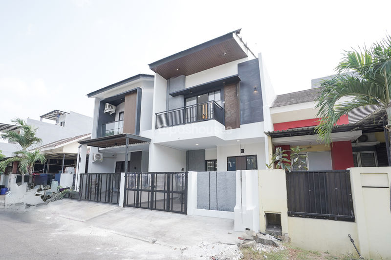 Perumahan Harapan Indah Cluster Ifolia Blok HY18 No.8