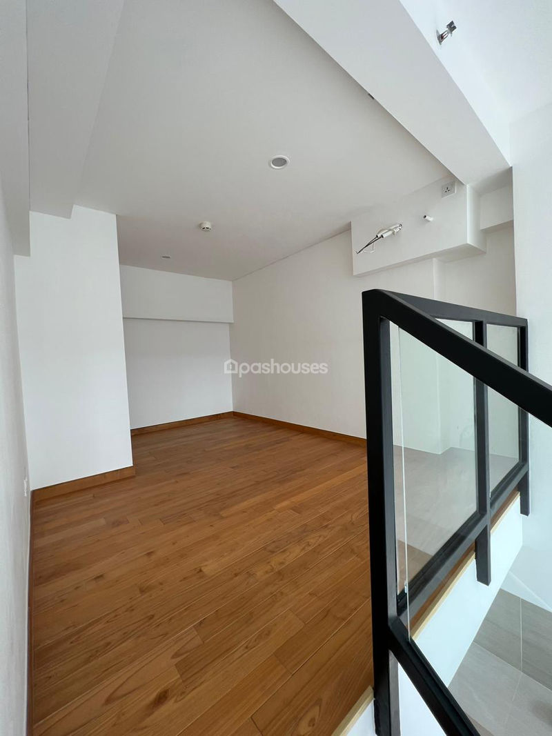 Apartemen Kingland Avenue Tower Venetian