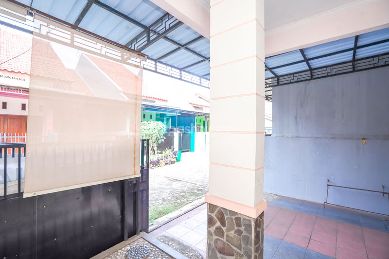 Jalan Rawa Maya 1