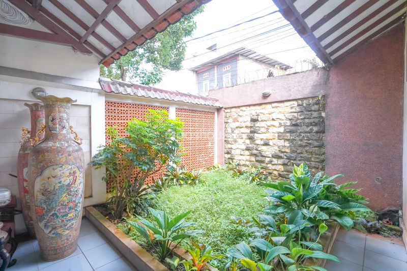 Jalan Sarinembah No.10 Depok