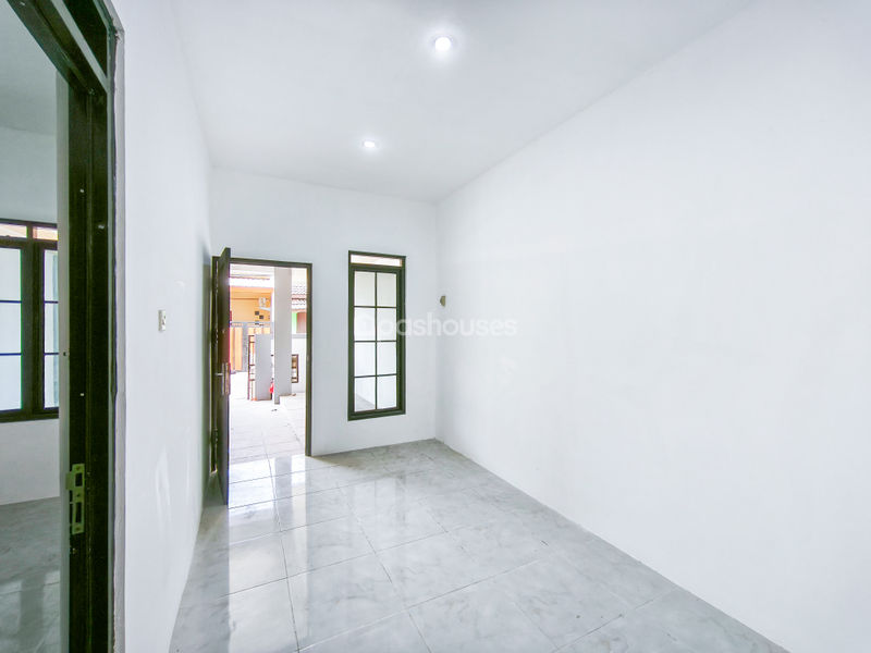 Perumahan Villa Mutiara Blok I16 No.50
