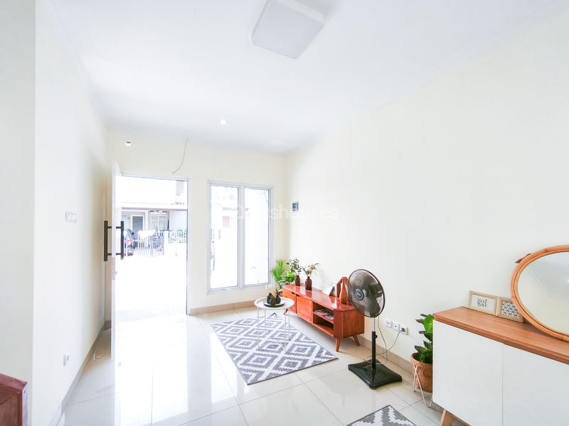 Bukit Golf Riverside Cluster Orchid Blok E17/21B