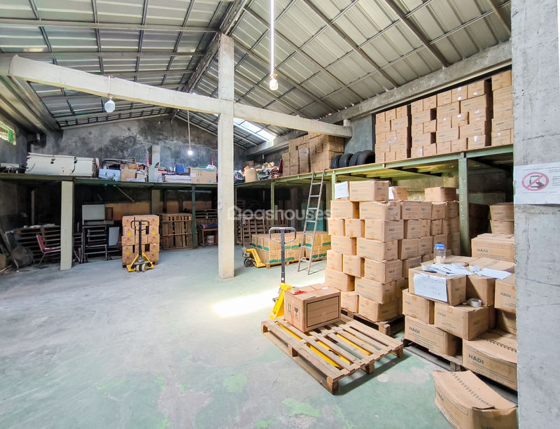 Jalan Mawar Merah II No.54A