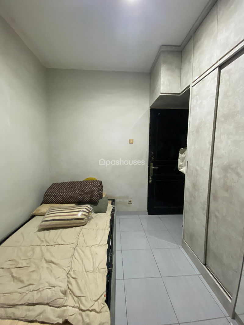 Banjar Wijaya Tangerang Cluster Taman Italy Blok B18C